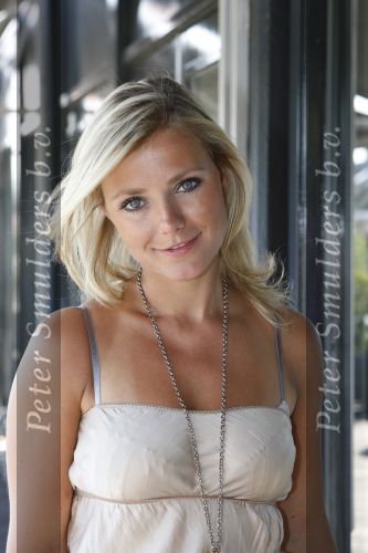 Bussim, 24 Augustus 2009
\'t Spant Perspresentatie RTL Winetrseizoen 2009/2010
Gigi Rivelli
Foto Peter Smulders