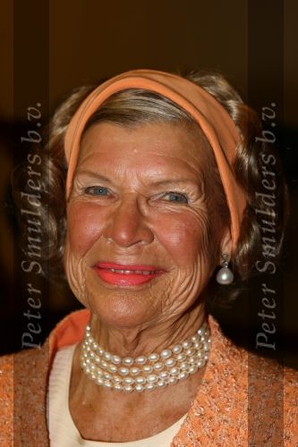 Amsterdam, 30 Augustus 2009
Modeshow Paul Schulten in het Okura Hotel met o.a. Christina Curry
Patricia Paay en Adam Curry

Foto Peter Smulders BV