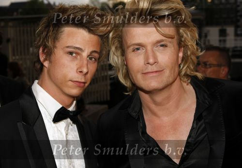 Amsterdam 13 september 2009
Premiere mamma mia in carre. Hans Klok met zijn vriend
Peter Smulders bv