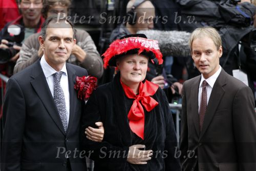 Den Haag 15 september 2009
Prinsjesdag op het binnenhof met alle hoedjes.  Harry v Bommel met Krista van Velzen
Peter Smulders bv
