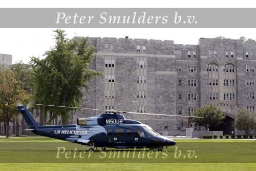 New York 8 september 2009
Prins Willem Alexander en Prinses Maxima bezoeken de militaire academy Westpoint tijndens hun NYC 400 bezoek. helicopter
Peter Smulders bv