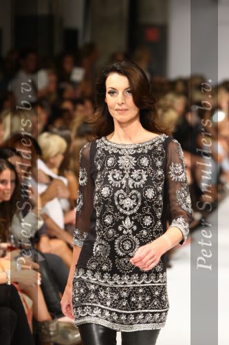 Amsterdam, 7 September 2009
Modeshow van Raak
Irene v d Laar als mannequin
Foto Peter Smulders BV