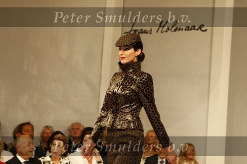 Amsterdam 14 september 2009
Modeshow Frans Molenaar in het amstel hotel. irene v d Laar
Peter Smulders bv