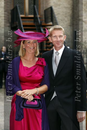 Den Haag 15 september 2009
Prinsjesdag op het binnenhof met alle hoedjes. Jack de Vries met zijn vrouw
Peter Smulders bv