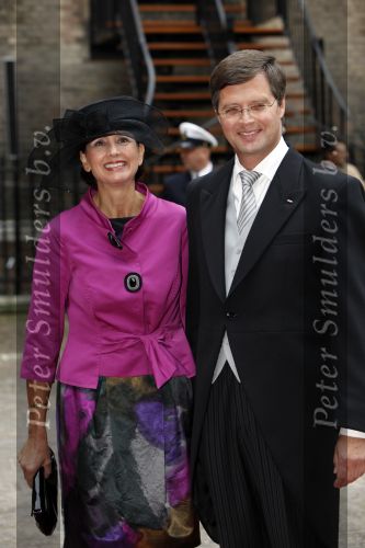Den Haag 15 september 2009
Prinsjesdag op het binnenhof met alle hoedjes. Jan peter Balkenende met zijn vrouw Bianca
Peter Smulders bv