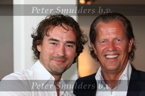 Bussim, 24 Augustus 2009
\'t Spant Perspresentatie RTL Winetrseizoen 2009/2010
DJ Jeroen Nieuwenhuizen met Jan Willem Bruggenwirth
Foto Peter Smulders