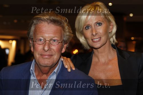 Noordwijk, 28 Augustus 2009
Miljonair Fair 2009 in Hotel Huis ter Duin
Jan des Bouvrie met zijn vrouw Monique des Bouvrie
Foto Peter Smulders BV