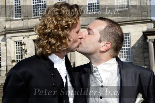 Eefde 18 september 2009
Jeroen Kijk in de Vegte trouwt met zijn vriend Philip op kasteel Voorst.
Peter Smulders bv