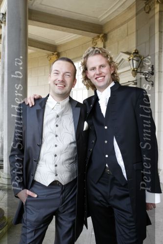 Eefde 18 september 2009
Jeroen Kijk in de Vegte trouwt met zijn vriend Philip op kasteel Voorst.
Peter Smulders bv