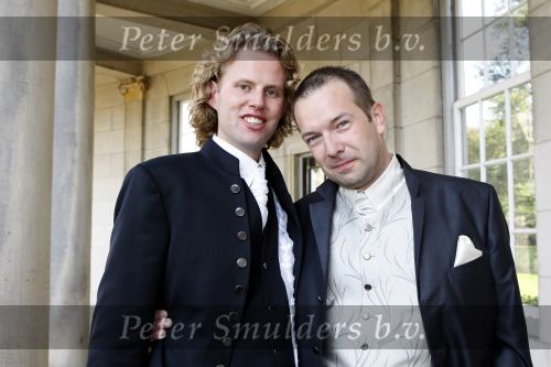 Eefde 18 september 2009
Jeroen Kijk in de Vegte trouwt met zijn vriend Philip op kasteel Voorst.
Peter Smulders bv