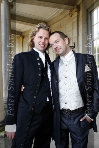 Eefde 18 september 2009
Jeroen Kijk in de Vegte trouwt met zijn vriend Philip op kasteel Voorst.
Peter Smulders bv