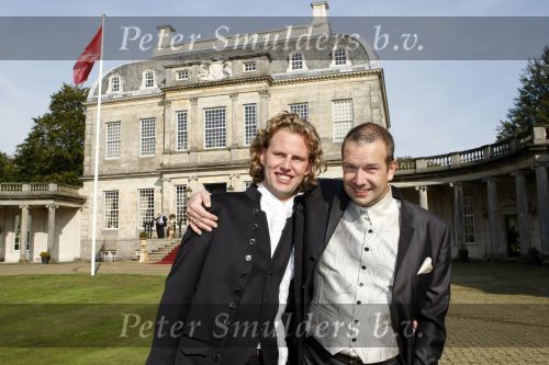 Eefde 18 september 2009
Jeroen Kijk in de Vegte trouwt met zijn vriend Philip op kasteel Voorst.
Peter Smulders bv