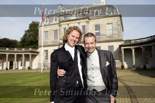 Eefde 18 september 2009
Jeroen Kijk in de Vegte trouwt met zijn vriend Philip op kasteel Voorst.
Peter Smulders bv