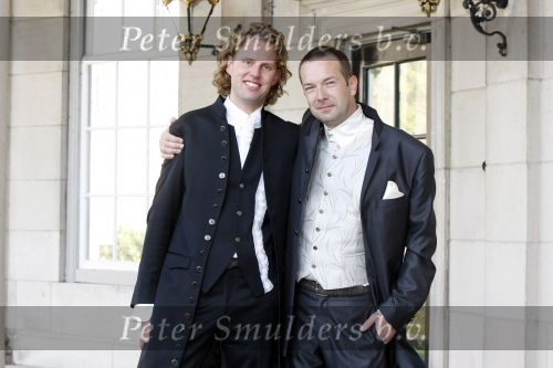Eefde 18 september 2009
Jeroen Kijk in de Vegte trouwt met zijn vriend Philip op kasteel Voorst.
Peter Smulders bv