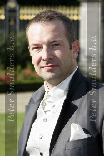 Eefde 18 september 2009
Jeroen Kijk in de Vegte trouwt met zijn vriend Philip op kasteel Voorst.
Peter Smulders bv