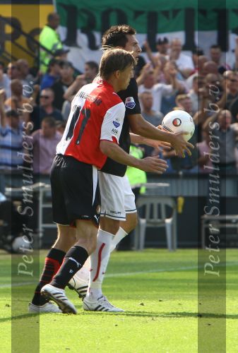 Rotterdam, 20 September 2009
Kompetitiewedstrijd Feyenoord-PSV, eindstand 1-3 Seizoen 2009/2010
Jon Dahl Tomasson