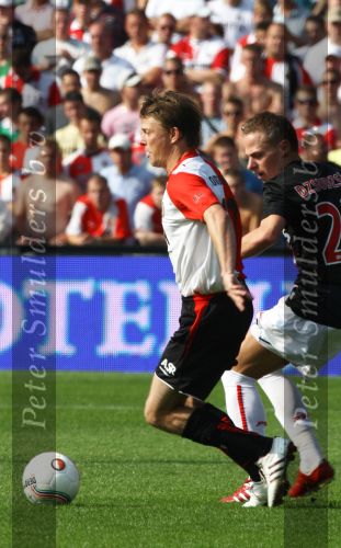 Rotterdam, 20 September 2009
Kompetitiewedstrijd Feyenoord-PSV, eindstand 1-3 Seizoen 2009/2010
Jon Dahl Tomasson