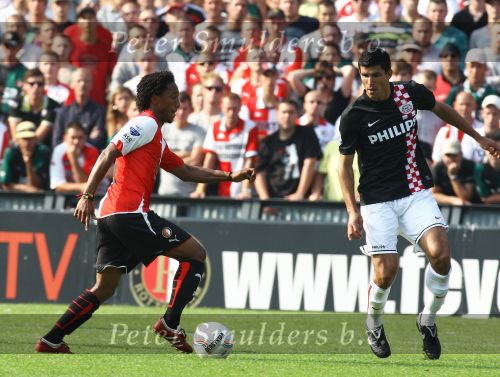 Rotterdam, 20 September 2009
Kompetitiewedstrijd Feyenoord-PSV, eindstand 1-3 Seizoen 2009/2010
Jonathan de Guzman
