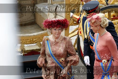 Den Haag 15 september 2009
Prinsjesdag op het binnenhof en de balkonscene op paleis Noordeinde met Koningin Beatrix Prinses Maxima Prins Willem Alexander Prins Constantijn Prinses Laurentien Prinses Margriet en Pieter v Vollenhoven
Peter Smulders bv