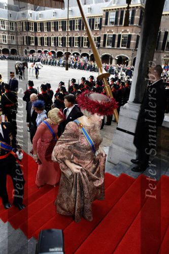 Den Haag 15 september 2009
Prinsjesdag op het binnenhof en de balkonscene op paleis Noordeinde met Koningin Beatrix Prinses Maxima Prins Willem Alexander Prins Constantijn Prinses Laurentien Prinses Margriet en Pieter v Vollenhoven
Peter Smulders bv
