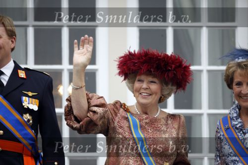 Den Haag 15 september 2009
Prinsjesdag op het binnenhof en de balkonscene op paleis Noordeinde met Koningin Beatrix Prinses Maxima Prins Willem Alexander Prins Constantijn Prinses Laurentien Prinses Margriet en Pieter v Vollenhoven
Peter Smulders bv