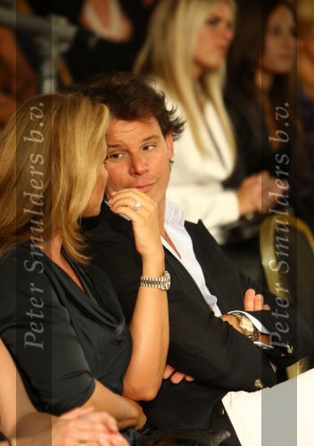 Amsterdam, 12 September 2009
Winter modeshow Mart Visser in het Apollo hotel
Leoco v Zadelhoff met een vriendin
Foto Peter Smulders BV