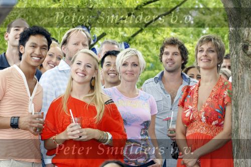 Amsterdam 11 augustus 2009
Presentatie cast mama Mia bij strand zuid met oa Lone v Roosendaal Bas Westerweel John Vooijgd en Anouk v Nes.
Peter Smulders bv