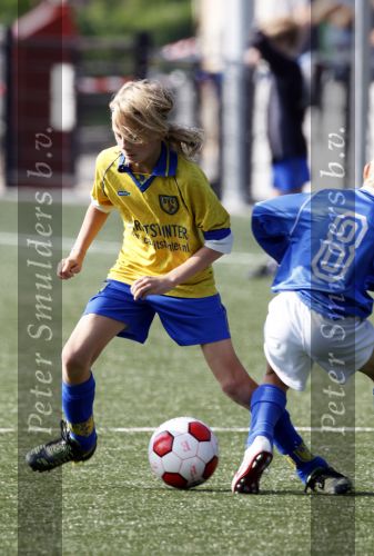 Blaricum 19 september 2009
Marco gaat samen met zijn zoon Luca naar het voetballen en leeft ontzettend mee met hem tijdens de wedstrijd. Luca scoort 3 doelpunten.
Peter Smulders bv