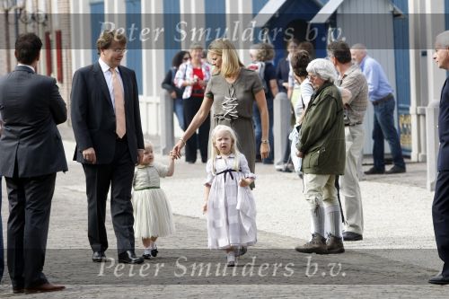 Apeldoorn 20 september 2009
Doop Pieter v Vollenhoven, zoon van Prins Pieter Christiaan en prinses Anita op paleis het Loo. Ook zijn zus Emma is aanwezig. Prinses Mabel Wisse Smit met Prins Friso en hun kinderen Luana en Zaria
Peter Smulders bv