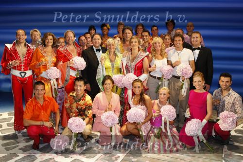 Amsterdam 14 september 2009
Premiere Mamma Mia in Carre. cast
Peter Smulders bv