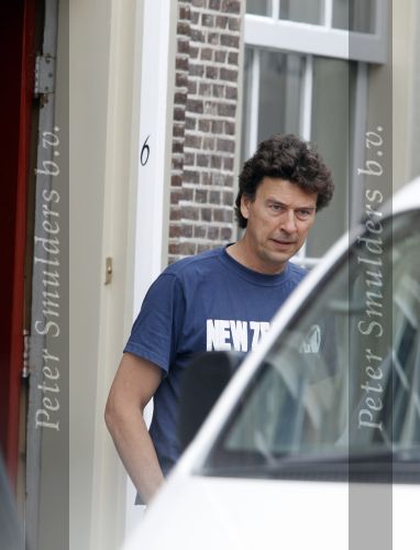 Monnickendam 21 augustus 2009
Marc Klein Essink  bij zijn nieuwe huis. De verhuiswagen staat voor de deur.
Peter Smulders bv