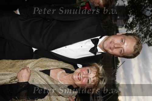 Amsterdam 13 september 2009
Premiere mamma mia in carre. Mark v Eeuwen met zijn moeder
Peter Smulders bv