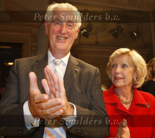 Amsterdam 14 september 2009
Modeshow Frans Molenaar in het amstel hotel. Martin Schroder met zijn vrouw
Peter Smulders bv