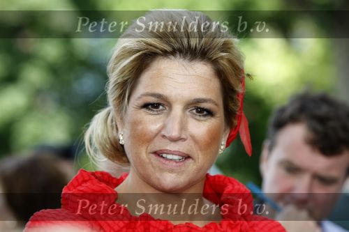 New York 8 september 2009
Prins Willem Alexander en Prinses Maxima bezoeken de militaire academy Westpoint tijndens hun NYC 400 bezoek. wesp bij maxima haar gezicht
Peter Smulders bv