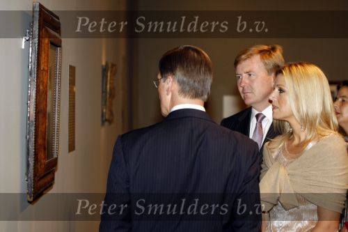 New York 10 september 2009
Prins Willem Alexander en Prinses Maxima bezoeken het metropolitan museum om het schilderij het melkmeisje van Vermeer te bekijken.
Peter Smulders bv