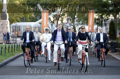 New York 13 september 2009
Prins Willem Alexander en prinses Maxima tijdens hun bezoek aan New York vanwege NYC 400.
Peter Smulders bv