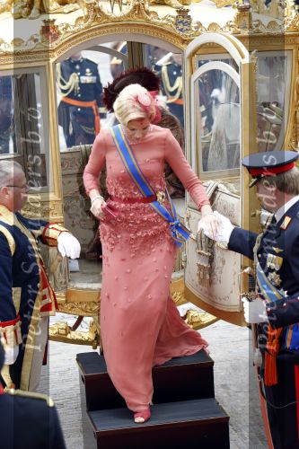 Den Haag 15 september 2009
Prinsjesdag op het binnenhof en de balkonscene op paleis Noordeinde met Koningin Beatrix Prinses Maxima Prins Willem Alexander Prins Constantijn Prinses Laurentien Prinses Margriet en Pieter v Vollenhoven
Peter Smulders bv