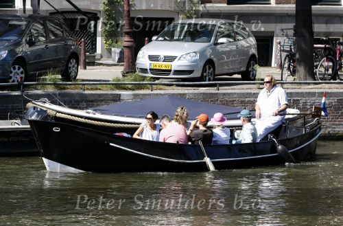 Amsterdam 23 augustus 2009
Menno Kohler geeft rondvaarten op amsterdam.
Peter Smulders bv