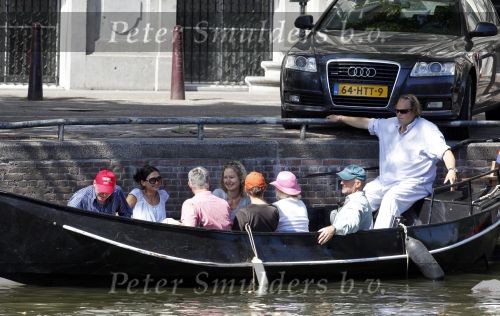 Amsterdam 23 augustus 2009
Menno Kohler geeft rondvaarten op amsterdam.
Peter Smulders bv