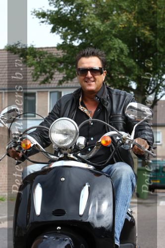 Purmerend, 9 September 2009
Zanger Mick Harren, 25 jaar in het vak
Foto Peter Smulders BV