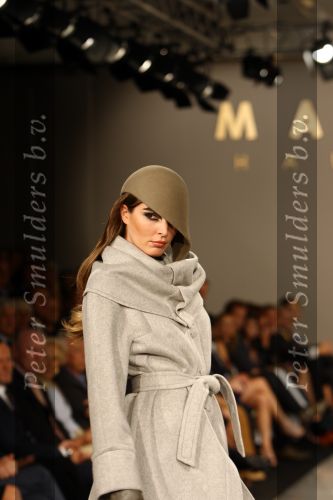 Amsterdam, 12 September 2009
Winter modeshow Mart Visser in het Apollo hotel
Winter Collectie 2009/2010
Foto Peter Smulders BV