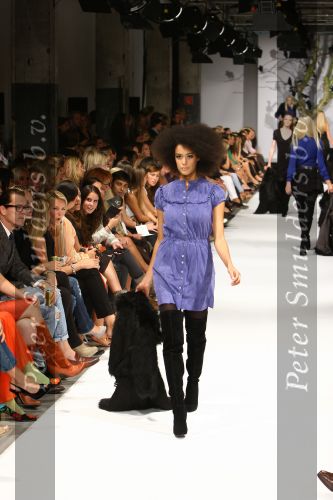 Amsterdam, 7 September 2009
Modeshow van Raak

Foto Peter Smulders BV