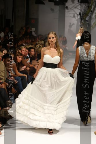 Amsterdam, 7 September 2009
Modeshow van Raak

Foto Peter Smulders BV