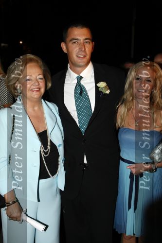 New York 5 september 2009
Trouwen prins Bernardo Guillermo en Eva Prinz in New York. Nicolas Guillemo met zijn vriendin
Peter Smulders bv