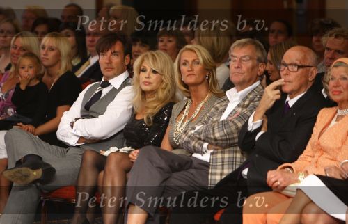 Amsterdam, 30 Augustus 2009
Modeshow Paul Schulten waar ook Christina Curry, de dochter van Adam en Patricia Paay als mannequin liep.

Peter Smulders BV