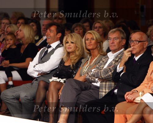 Amsterdam, 30 Augustus 2009
Modeshow Paul Schulten waar ook Christina Curry, de dochter van Adam en Patricia Paay als mannequin liep.

Peter Smulders BV