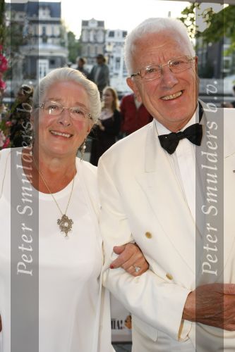 Amsterdam 13 september 2009
Premiere mamma mia in carre. Paul v Gorcum met vrouw
Peter Smulders bv