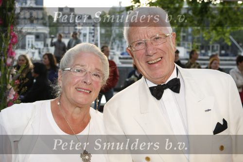 Amsterdam 13 september 2009
Premiere mamma mia in carre. Paul v Gorcum met vrouw
Peter Smulders bv