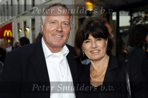 Den Haag 31 augustus 2009
Premiere het leven uit een dag in Pathe den haag. Peter Tuinman met vrouw
Peter Smulders bv