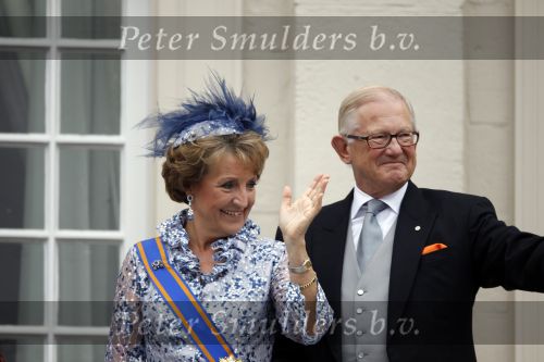 Den Haag 15 september 2009
Prinsjesdag op het binnenhof en de balkonscene op paleis Noordeinde met Koningin Beatrix Prinses Maxima Prins Willem Alexander Prins Constantijn Prinses Laurentien Prinses Margriet en Pieter v Vollenhoven
Peter Smulders bv